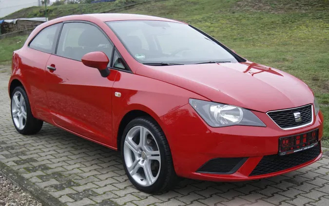 seat ibiza łódzkie Seat Ibiza cena 24500 przebieg: 43000, rok produkcji 2014 z Piastów